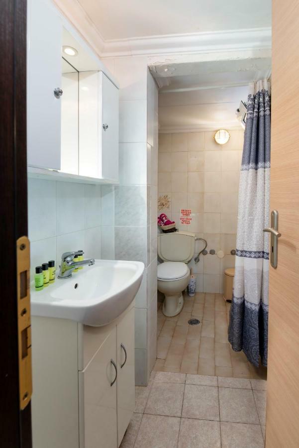 Mermaid Cottage Longós 外观 照片